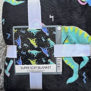 Kids Super Soft Dinosaur Blanket - Black with Teal & Yellow